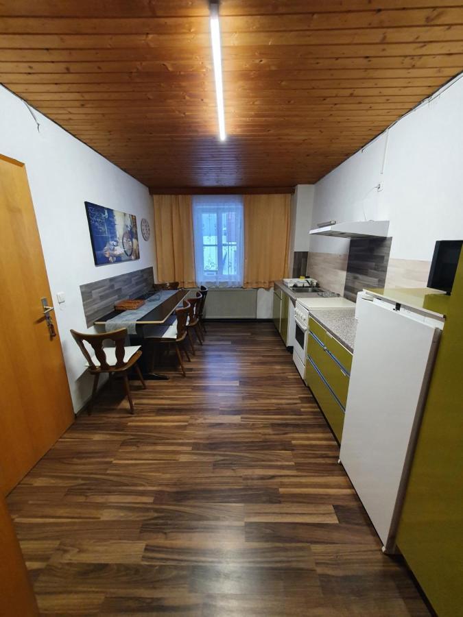 Gaestehaus Weisses Lamm - Monteurzimmer Nordhalben المظهر الخارجي الصورة