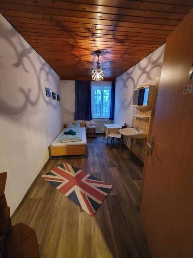 Gaestehaus Weisses Lamm - Monteurzimmer Nordhalben المظهر الخارجي الصورة